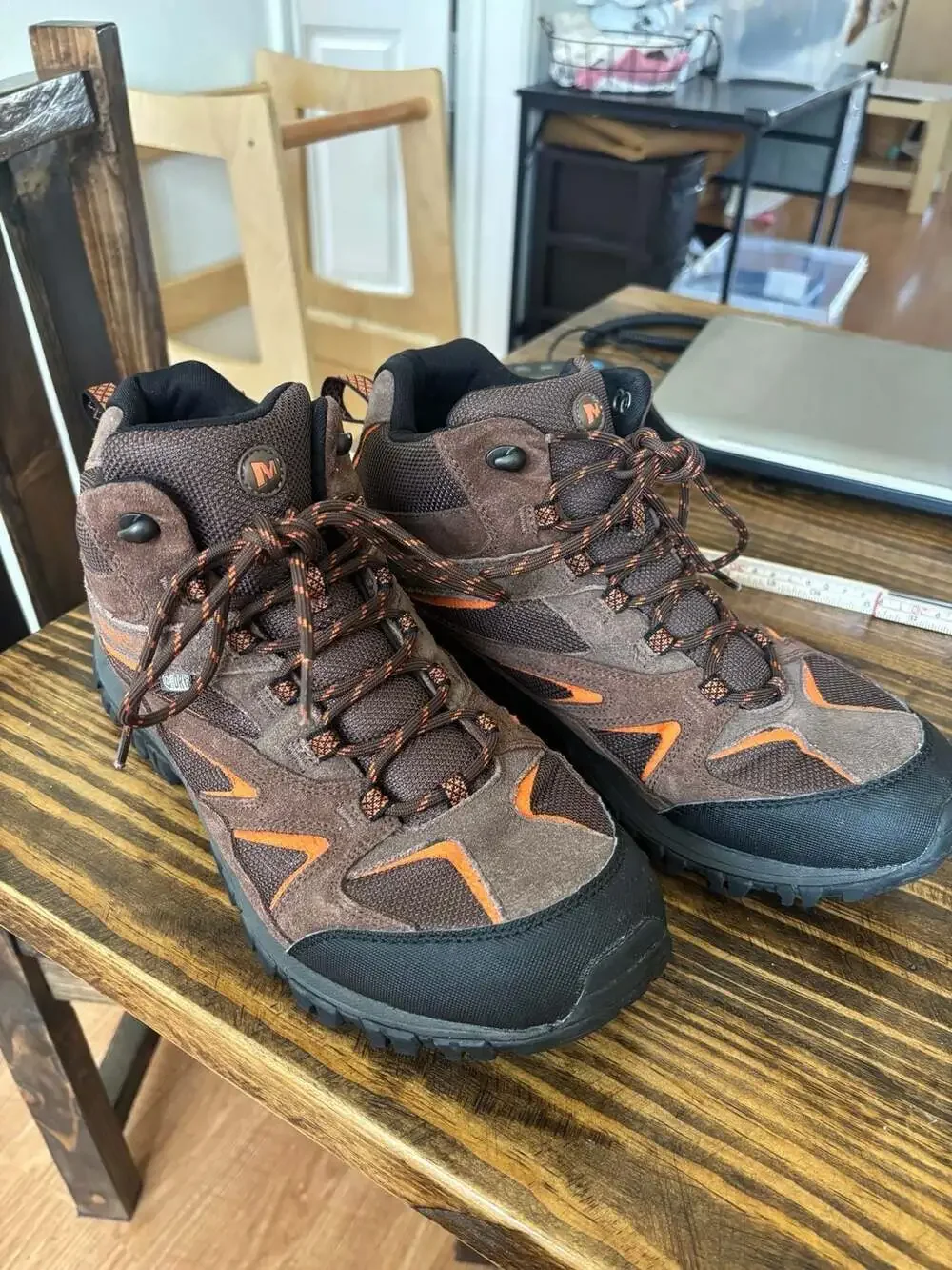 Merrell Phoenix Bluff Mid Waterproof Hiking Boots Dark Brown Men's Size 12